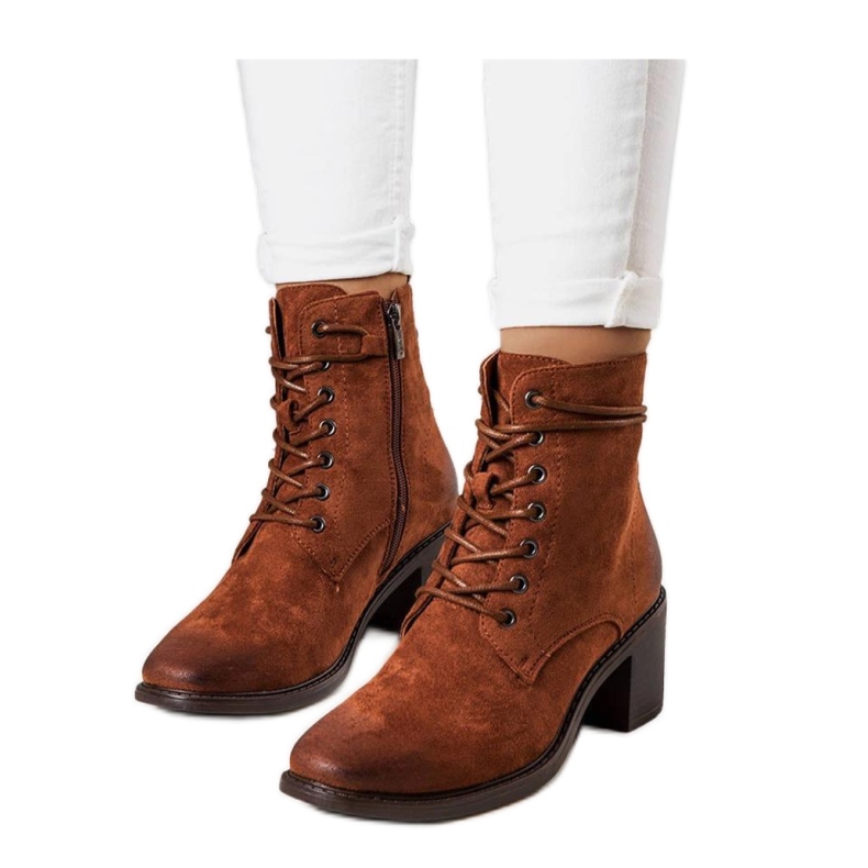 Botine maro cu șireturi Botine maro cu șireturi