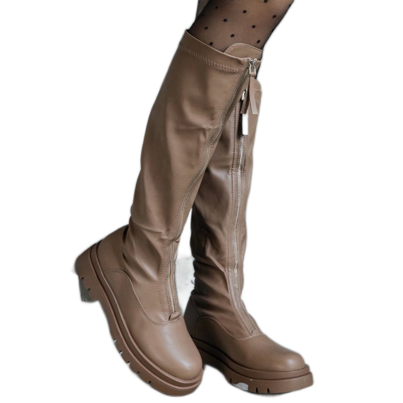 Cizme maro din piele ecologica cu toc plat decorate cu fermoar