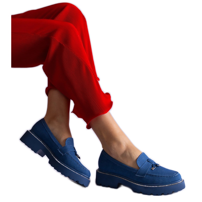 Blue Denim Loafers cu un ornament albastru Blue Denim Loafers cu un ornament albastru