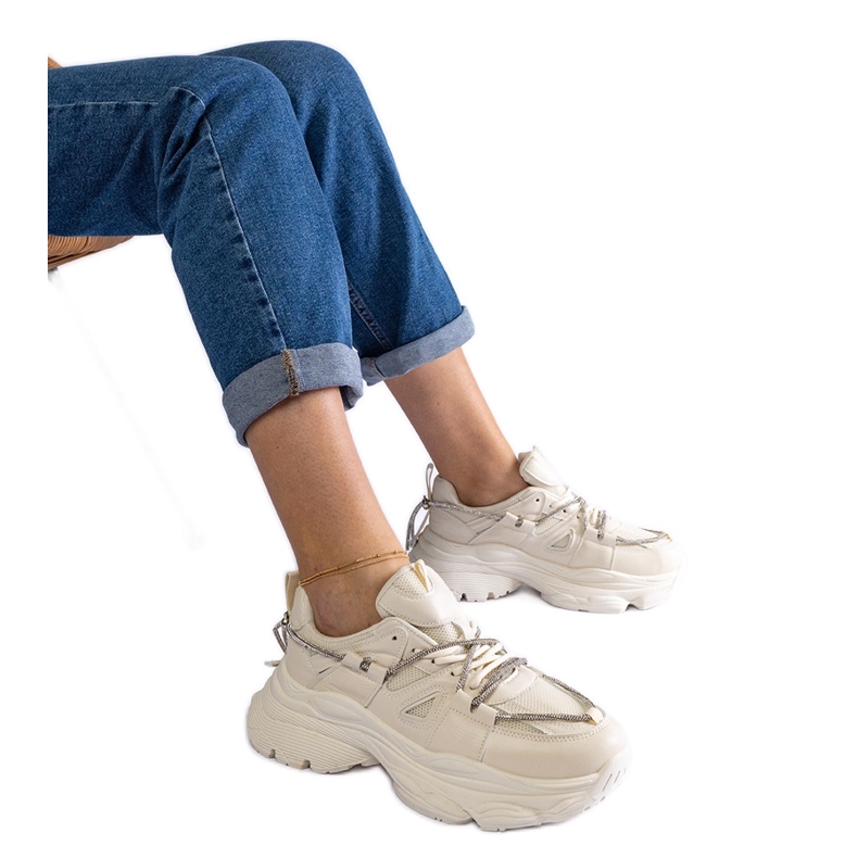 Tenisi sport dama bej