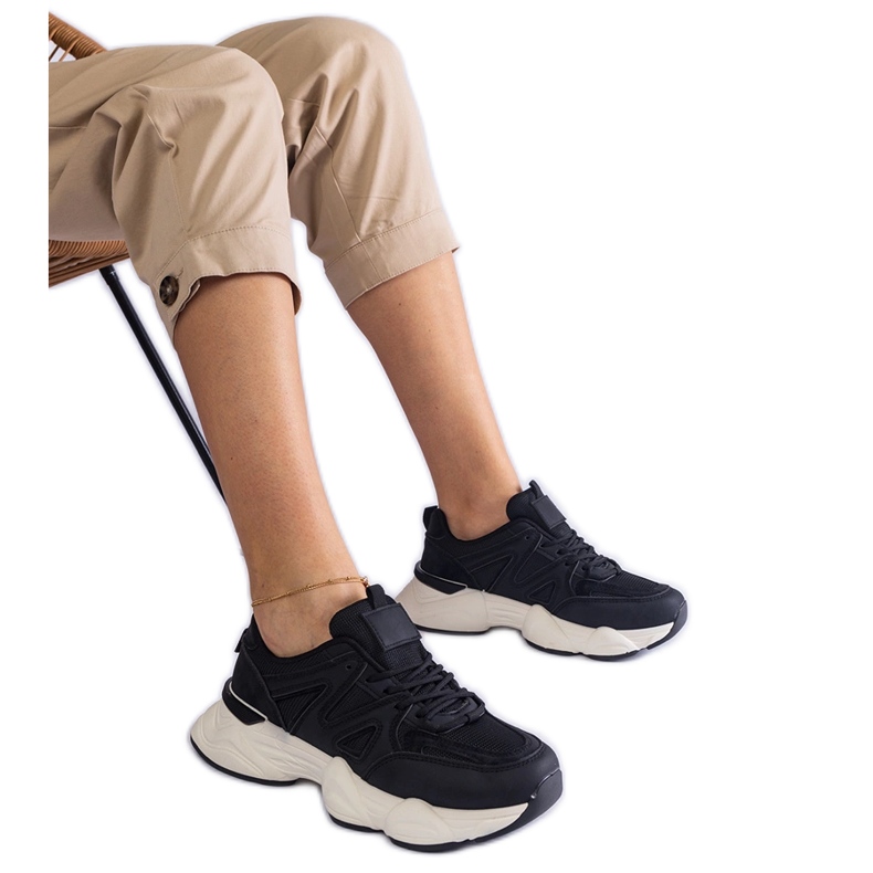 Adidași sport de damă de culoare neagră negru