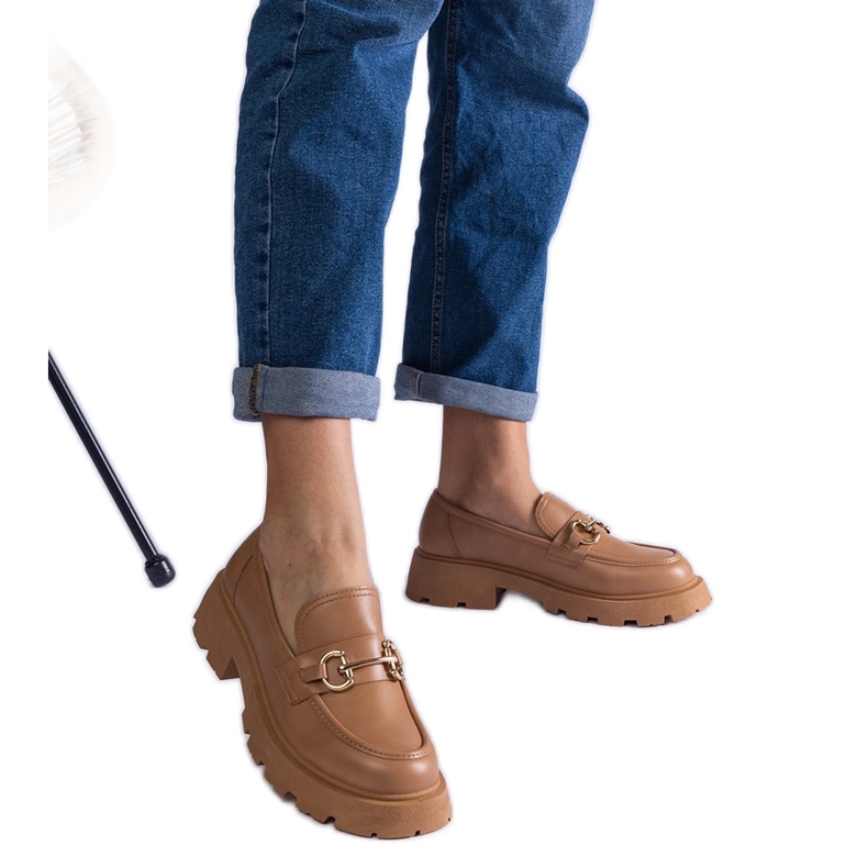 Plăceri maro cu piele eco cu decor auriu bej Plăceri maro cu piele eco cu decor auriu bej