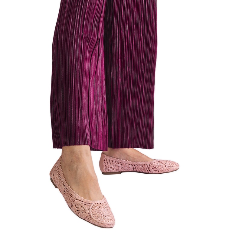 Balerini roz împletite Balerini roz împletite