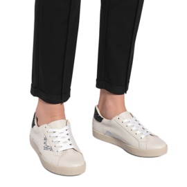 Adidași pentru femei inserții de argint brocade alb