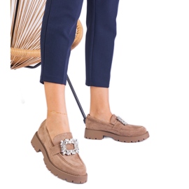 Luiatorii femeilor bej din Ekozamsz cu o decorare elegantă Luiatorii femeilor bej din Ekozamsz cu o decorare elegantă