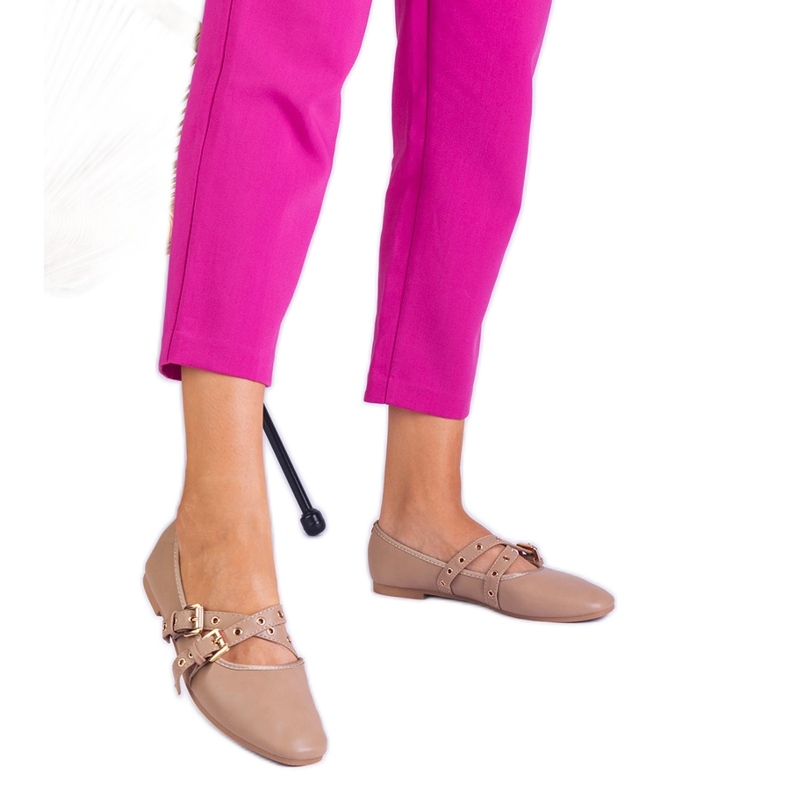 Balerine bej din Eco -Leather decorate cu catarame