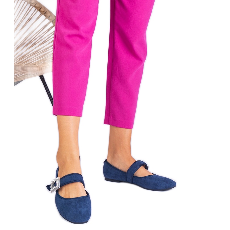 Ballerine albastre bleumarin decorate cu o cataramă cu cristaliki albastru