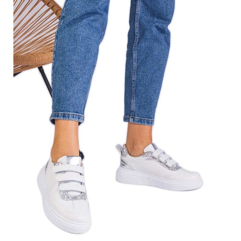Adidași albi și argintii pentru femei pentru velcro decorate cu sclipici