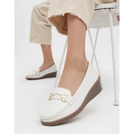 Femei Velora White Loafers alb