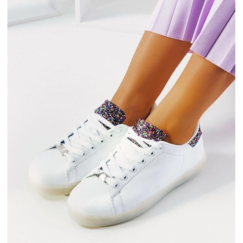 D/GMR Tenisi albi cu led Alfaro