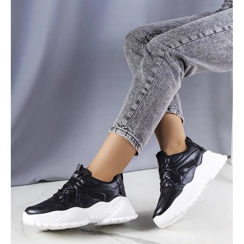 D/GMR Adidași negri pe o talpă masivă Lorene negru D/GMR Adidași negri pe o talpă masivă Lorene negru