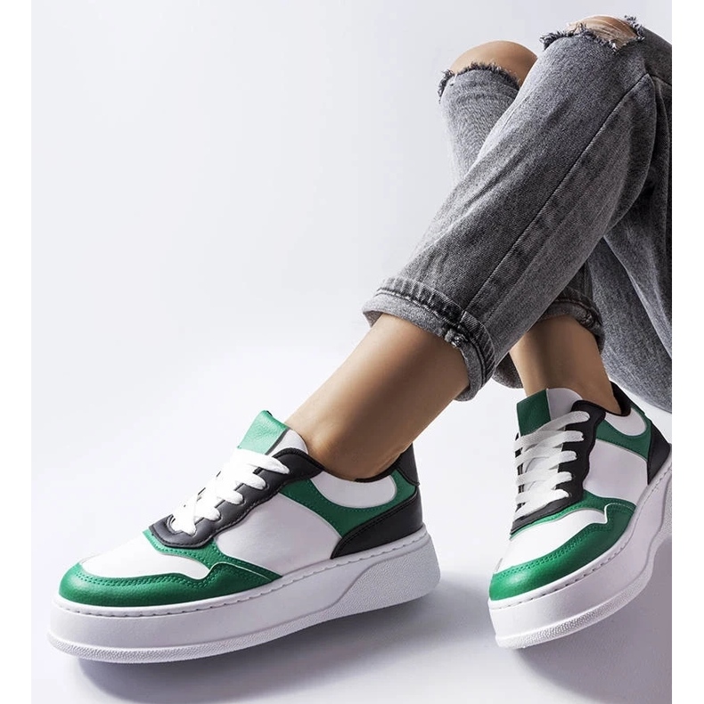 D/GMR Pantofi albi si verzi cu talpa mai groasa de la Baron