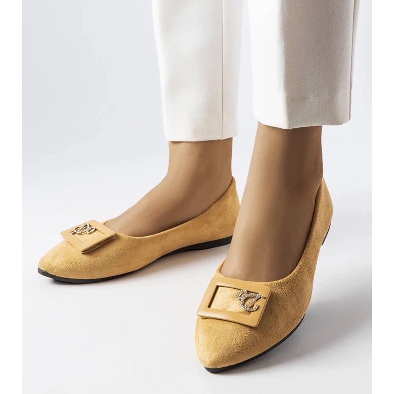 D/GMR Balerini bej decorati cu strasuri de la Fleming D/GMR Balerini bej decorati cu strasuri de la Fleming