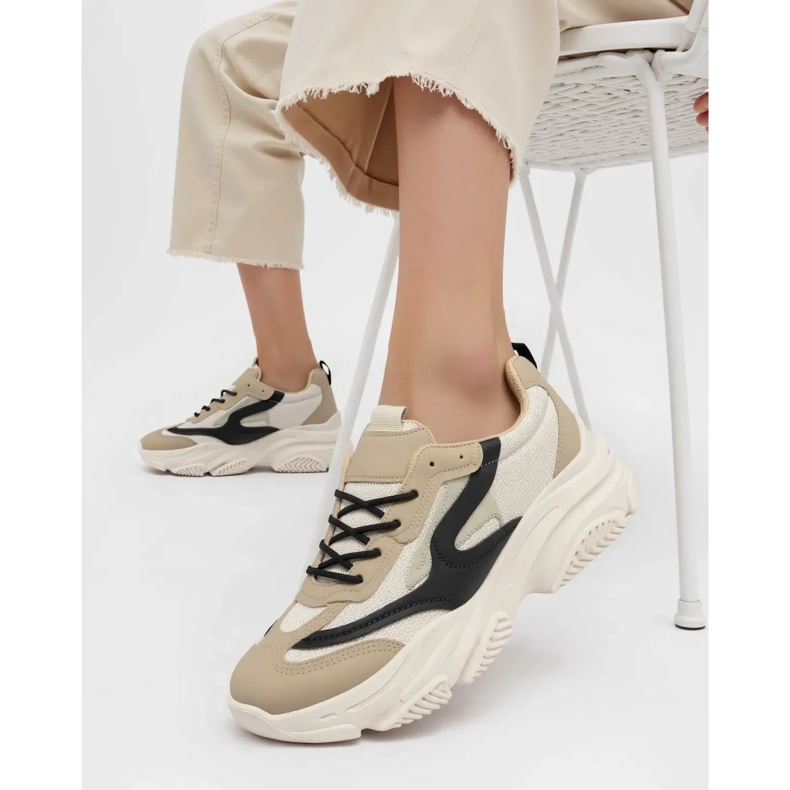 Adidași negri Zenna pentru femei bej