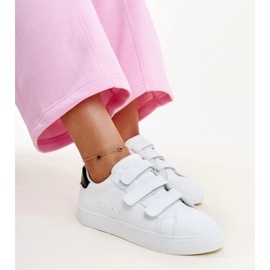 Adidași cu velcro alb și negru de la Samala