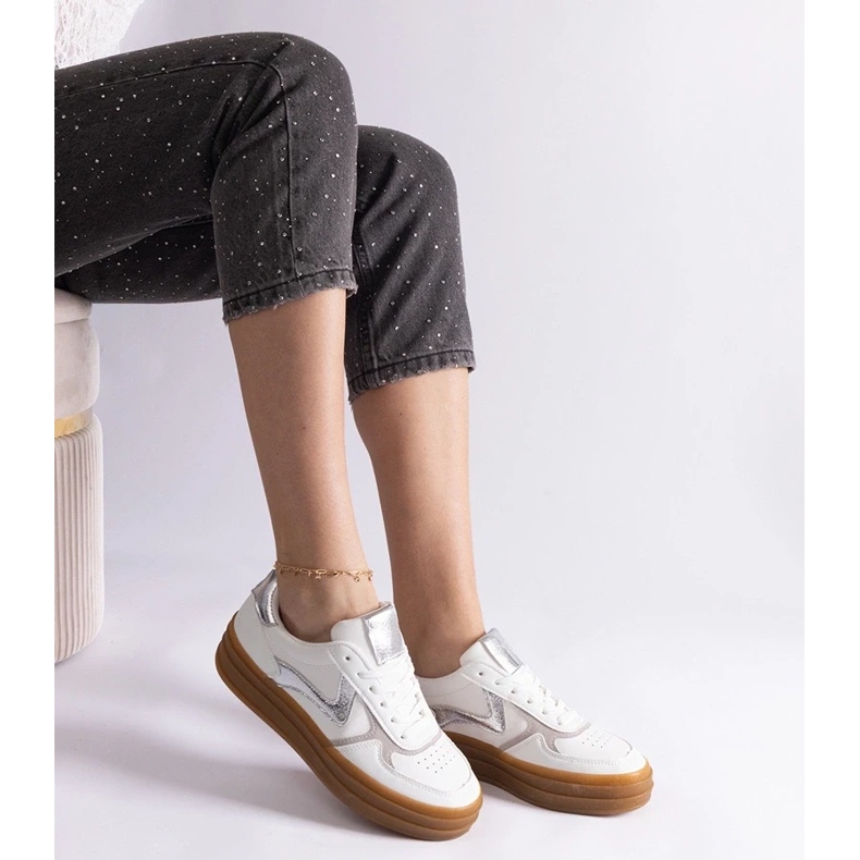 D/CEO Adidași albi și argintii cu talpă din cauciuc Quica