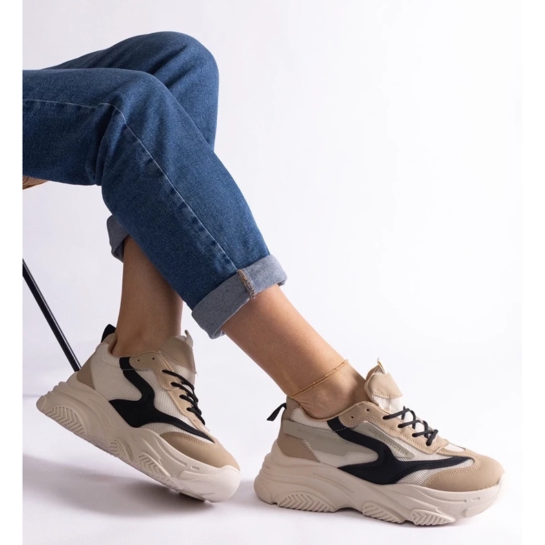 D/CEO Adidași de damă Milenka bej și negru