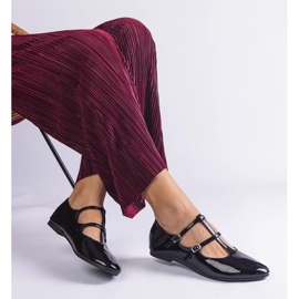 D/CEO Balerinele cu lăcuite negre cu cataramă Marinos negru