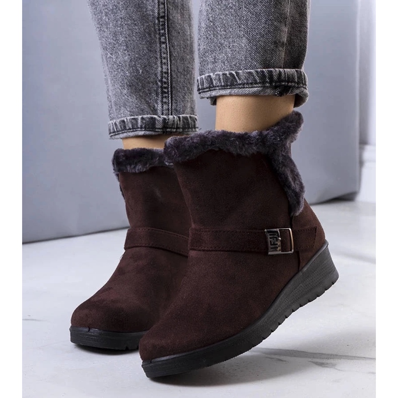 D/CEO Cizme izolate maro pe toc cu pană Capo D/CEO Cizme izolate maro pe toc cu pană Capo