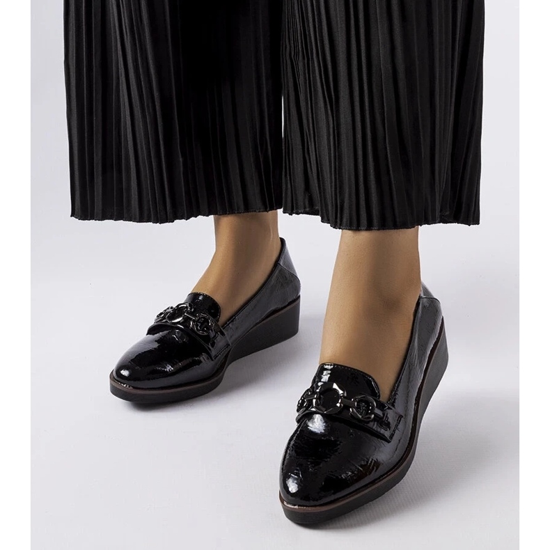 D/CEO Mocasini negri cu pană patentate de la Erin negru