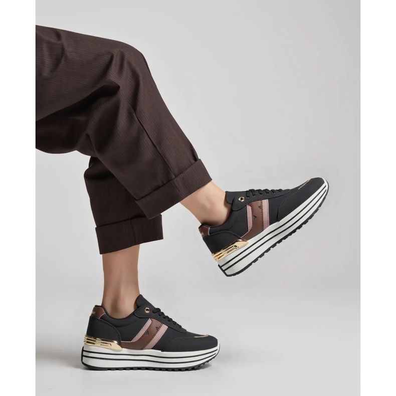 Adidași negri veloxa pentru femei negru