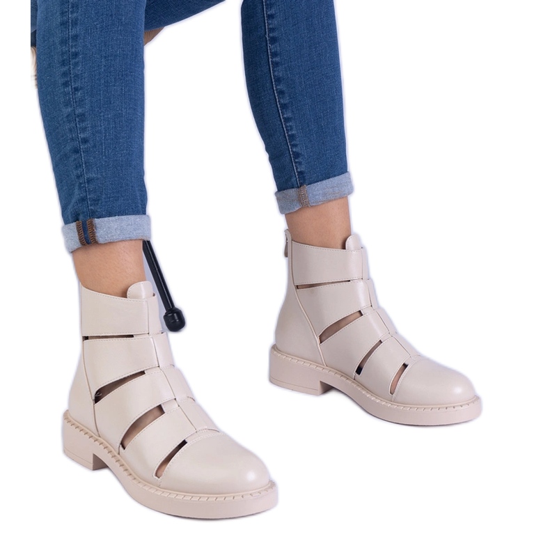 Cizme bej din Eco -Leather cu decupaje cu degetele plate