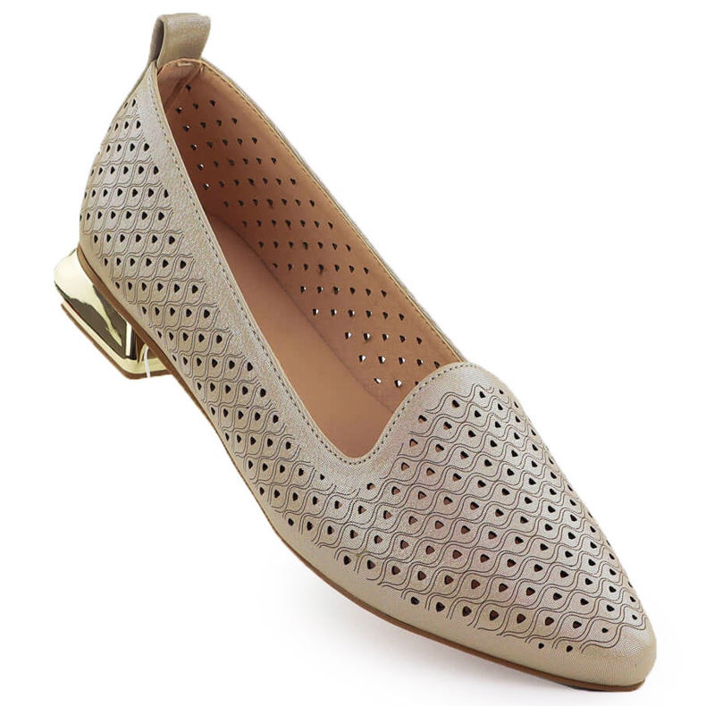 Încălțăminte pentru femei pe un călcâie decorativă Openwork bej Potocki SZ12574