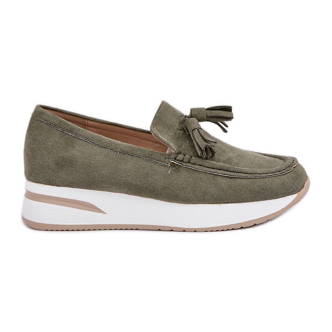 Mocasinele pe un verde delicat eco -nunți