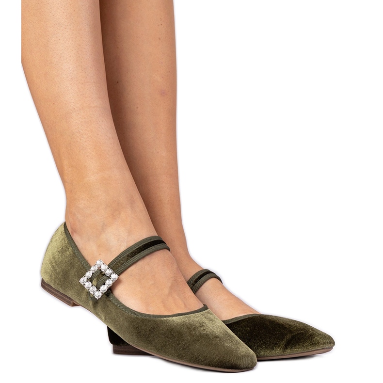 Balerinele VELOR GREEN pentru femei cu o cataramă verde