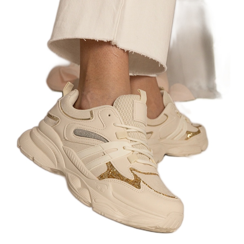 Adidași sportivi pentru femei bej cu sclipici
