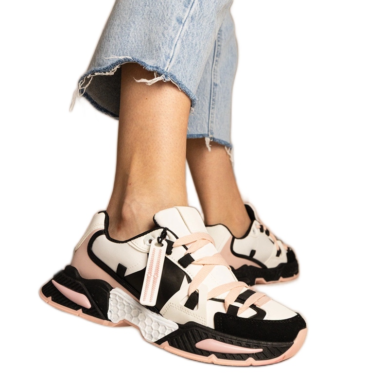 Adidasi de dama roz cu talpa masiva negru Adidasi de dama roz cu talpa masiva negru