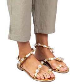 Sandale de aur pentru femei decorate cu perle