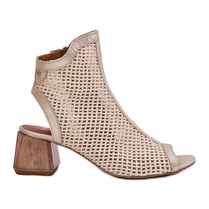 Tocuri înalte din piele feminină cu un călcâi maciejka deschis 06899-25 Golden-Beige bej