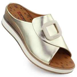 Panouri din piele Artiker auriu Matelic 56C2146 de aur Panouri din piele Artiker auriu Matelic 56C2146 de aur