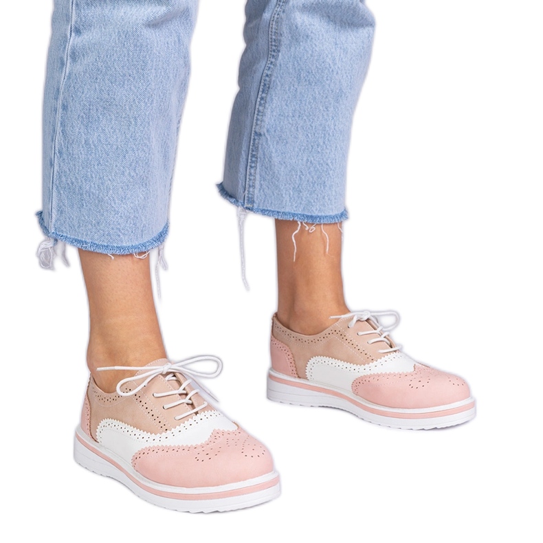Pantofi roz clasici de oxford