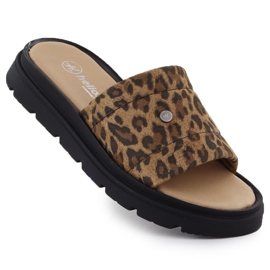 Papucii din piele pentru femei pe platformă cu Helios Beige 156.731 bej Papucii din piele pentru femei pe platformă cu Helios Beige 156.731 bej