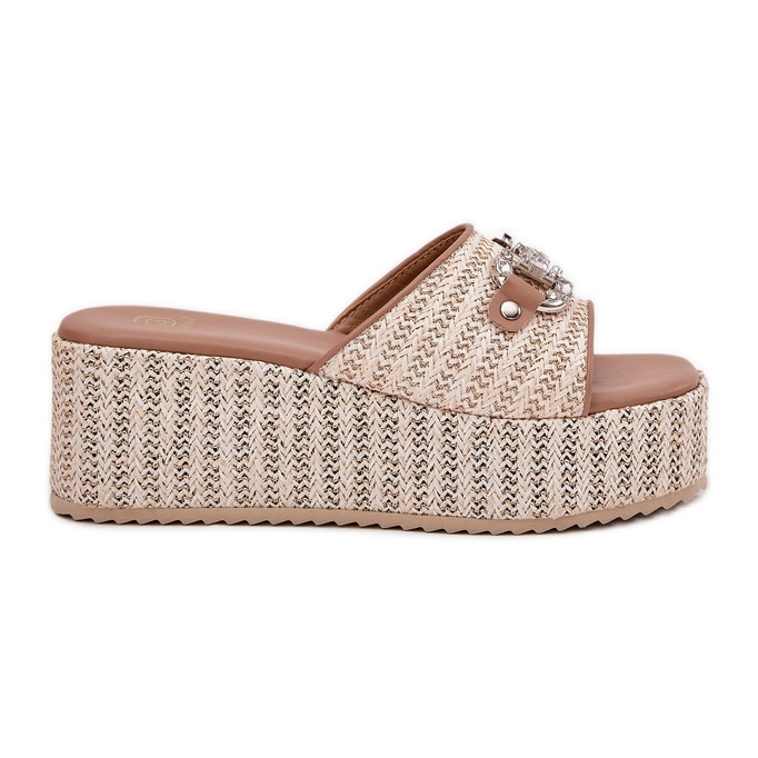 Pâinea femeilor cu pană cu împletitură și decorare bej Pâinea femeilor cu pană cu împletitură și decorare bej