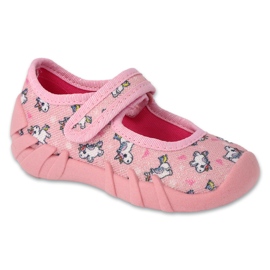 Papuci de fete Befado 109p267 cu un motiv roz Papuci de fete Befado 109p267 cu un motiv roz