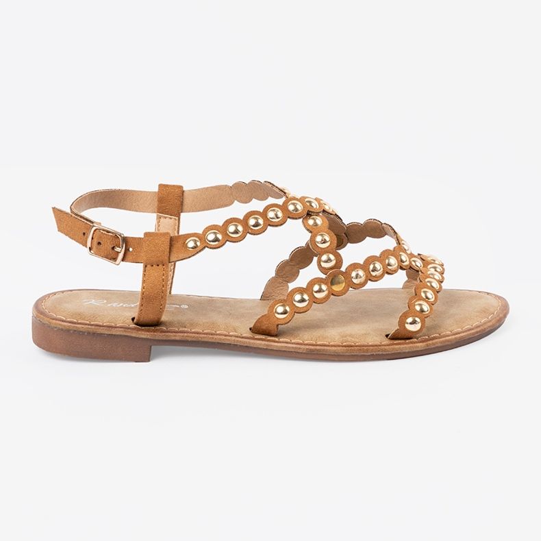 Sandale plate de caramel cu știfturi bej Sandale plate de caramel cu știfturi bej