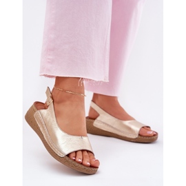 Sandale din piele pentru femei pe Wedge Maciejka L7069 -25 Zlotys de aur