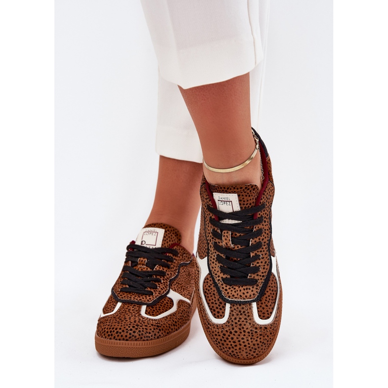 Big Star Sneakers pentru femei Star de Daniel Lopez SS2D4016 Camel maro