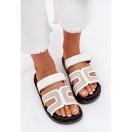 Boto Flip -flops pentru femei pe platformă cu Velcro Kovira alb