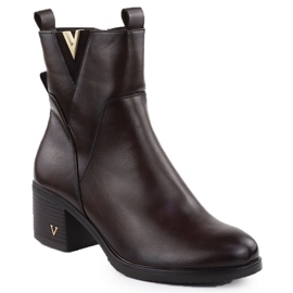 Cizme pentru femei pe post izolat Brown Vinceza 58581 maro