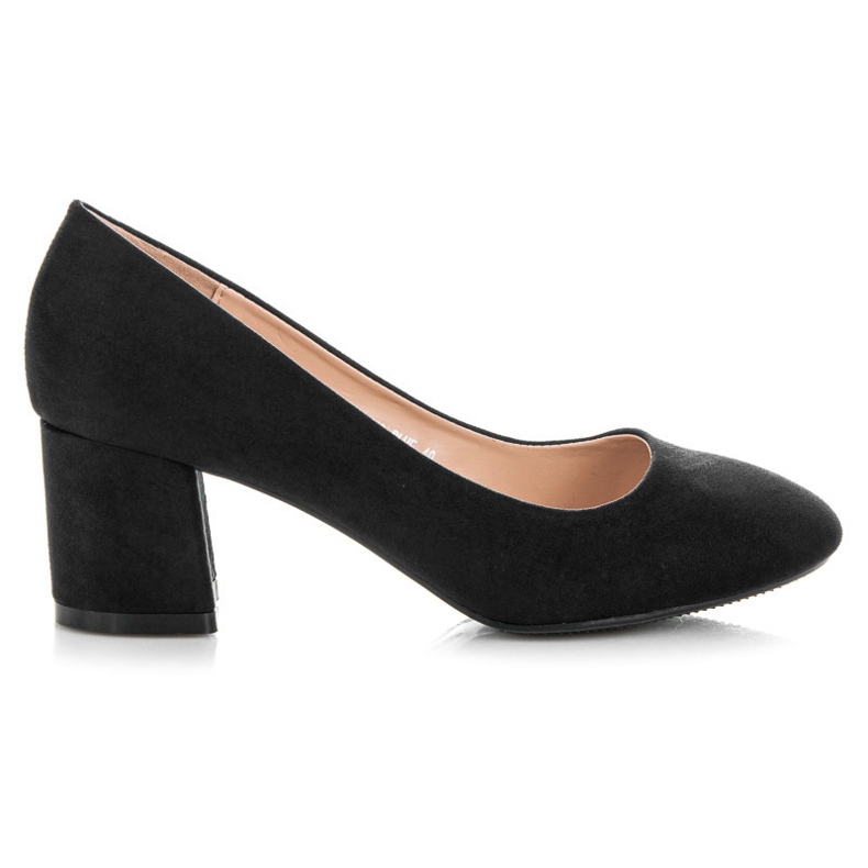 Fama Pompe din piele de căprioară pe un stâlp negru Fama Pompe din piele de căprioară pe un stâlp negru