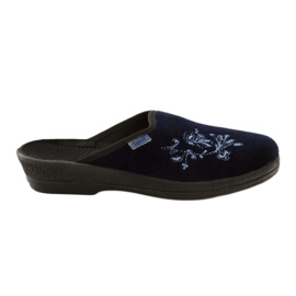 Papuci de broderie pentru femei Befado 219d426 albastru albastru marin