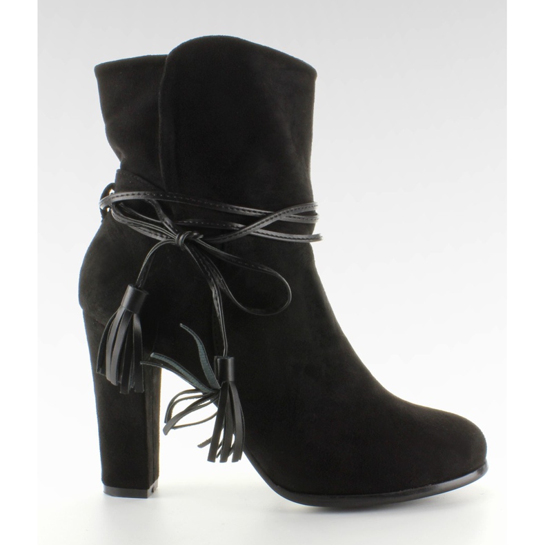 Cizme cu bretele deschise M243 Negru