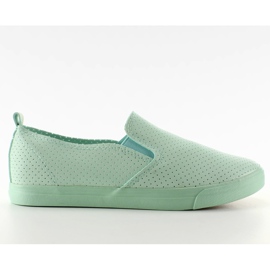 Ușor perforat L. Green slip-on verde