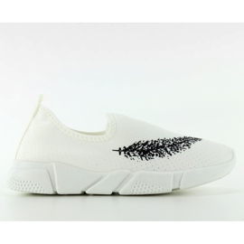 FC220 Adidași cu pene albe FC220 Adidași cu pene albe