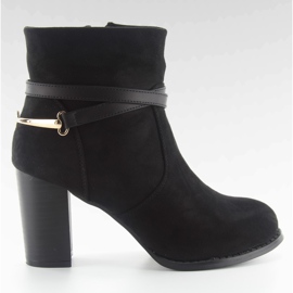 Cizme cu toc inalt cu piele intoarsa 3701 neagra negru