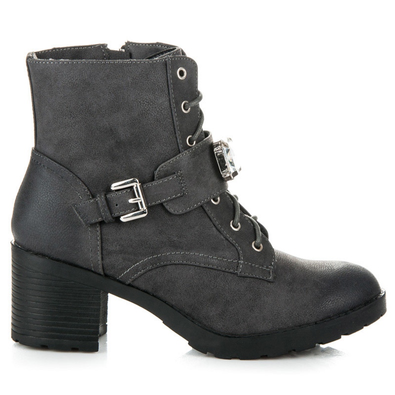 Kylie Muncitori pe post gri